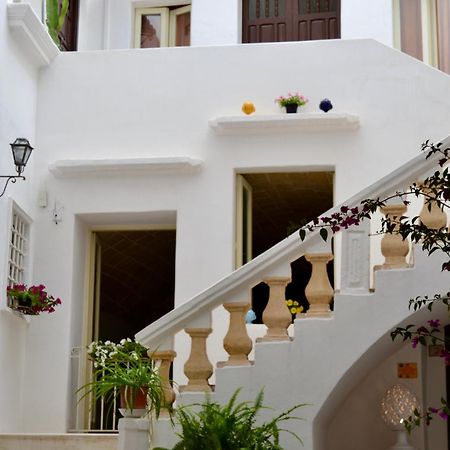 Kallistos Suites & Apartments Gallipoli Exterior photo