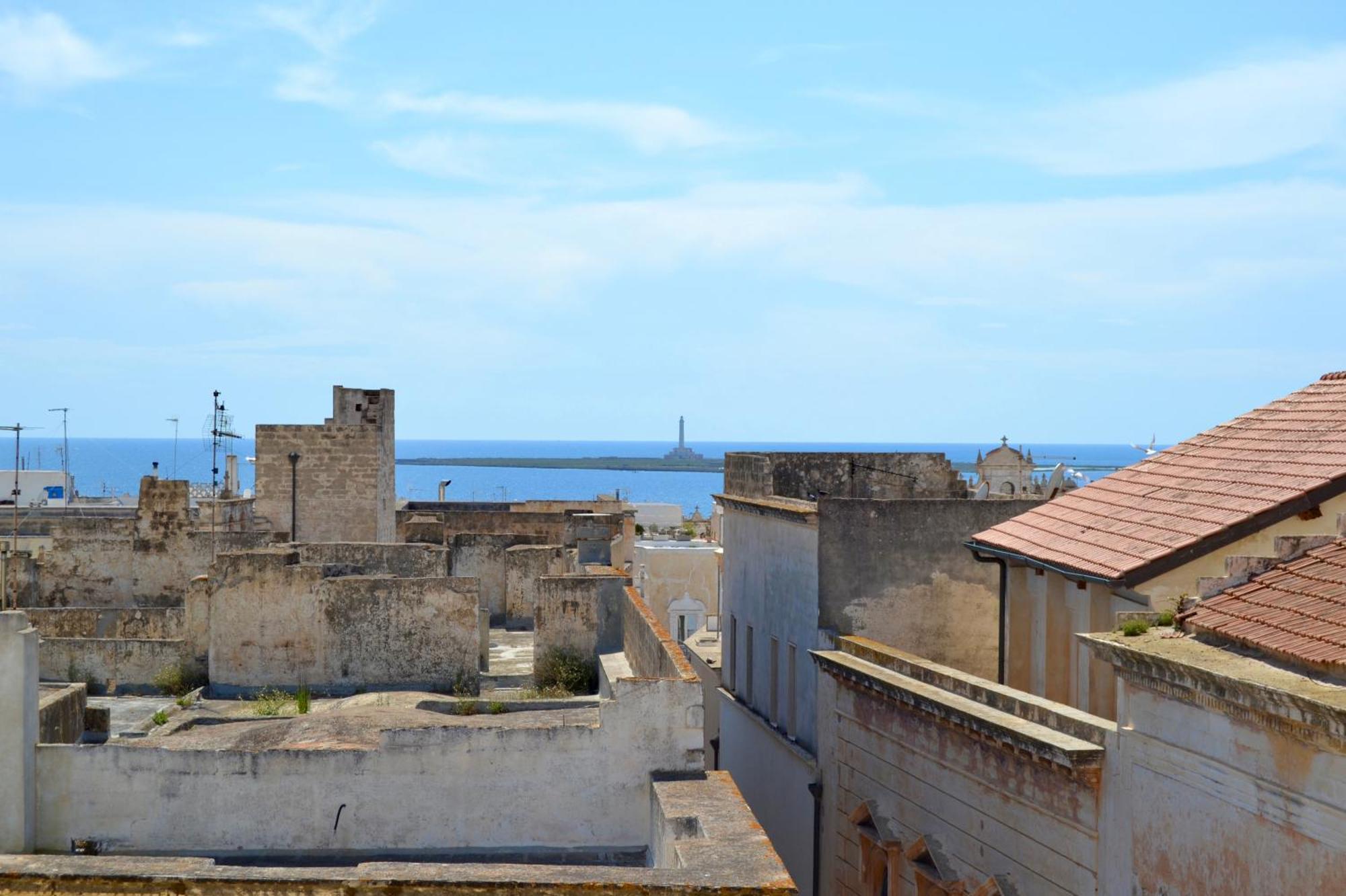 Kallistos Suites & Apartments Gallipoli Exterior photo