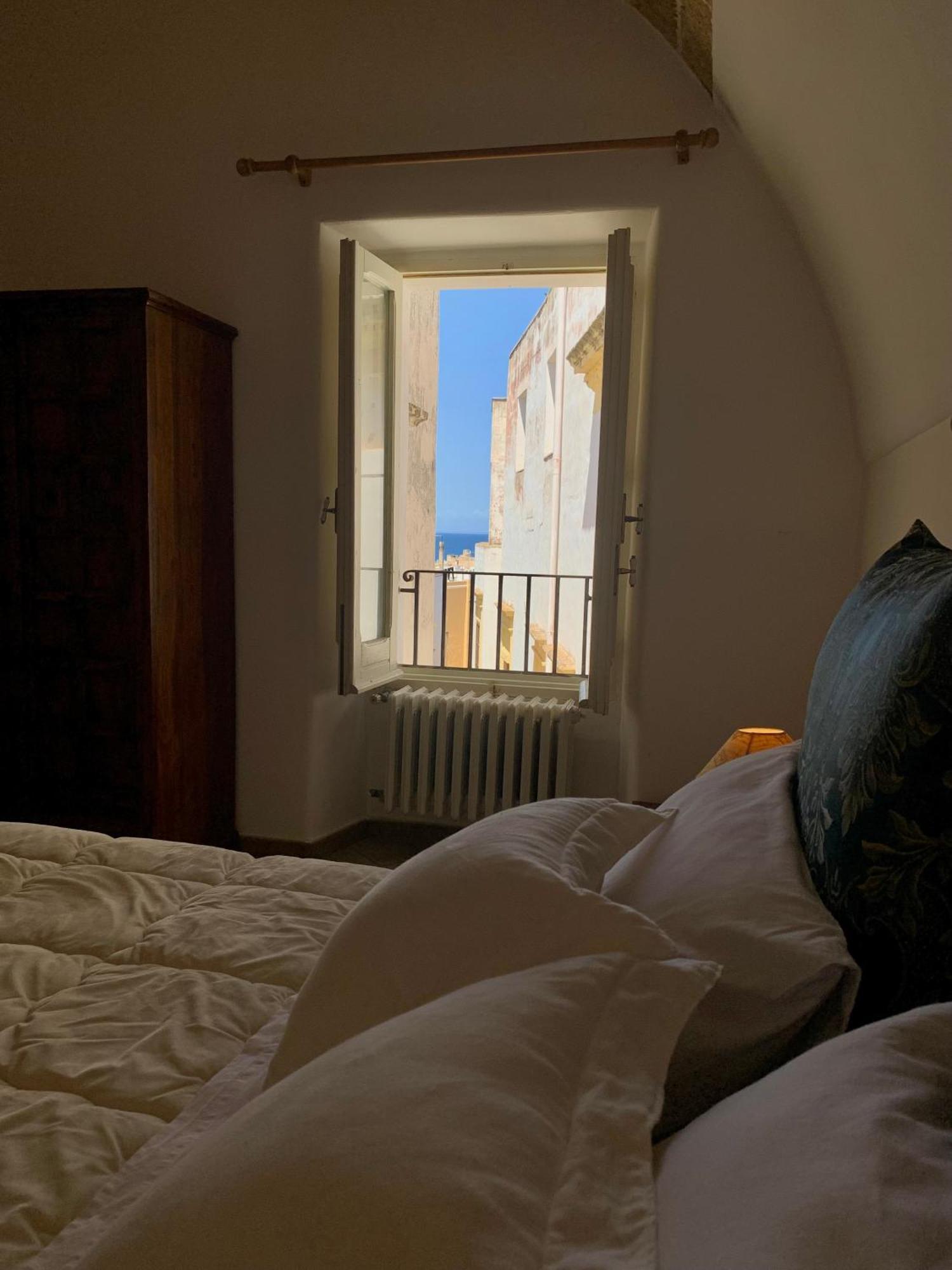 Kallistos Suites & Apartments Gallipoli Exterior photo