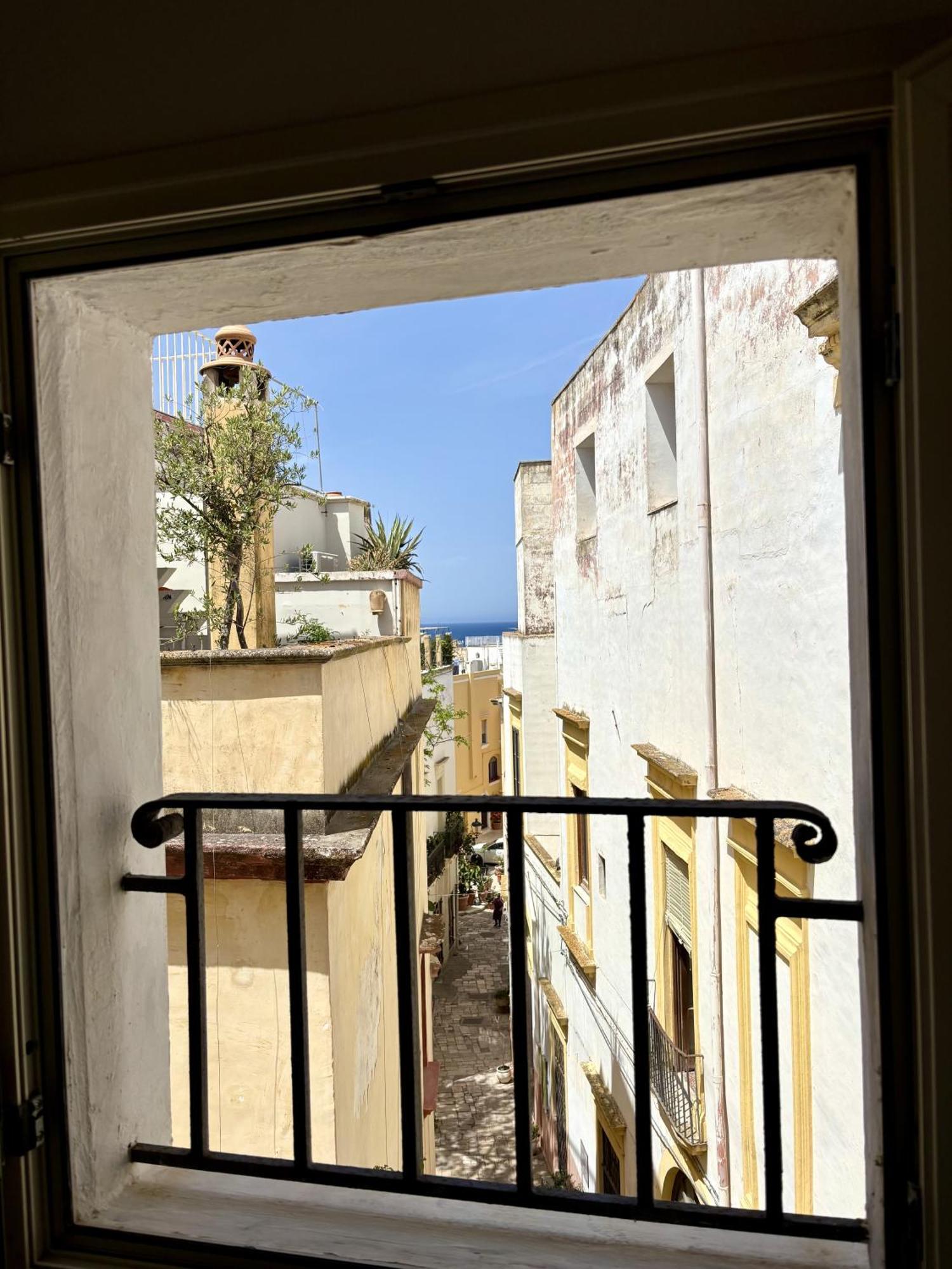 Kallistos Suites & Apartments Gallipoli Exterior photo