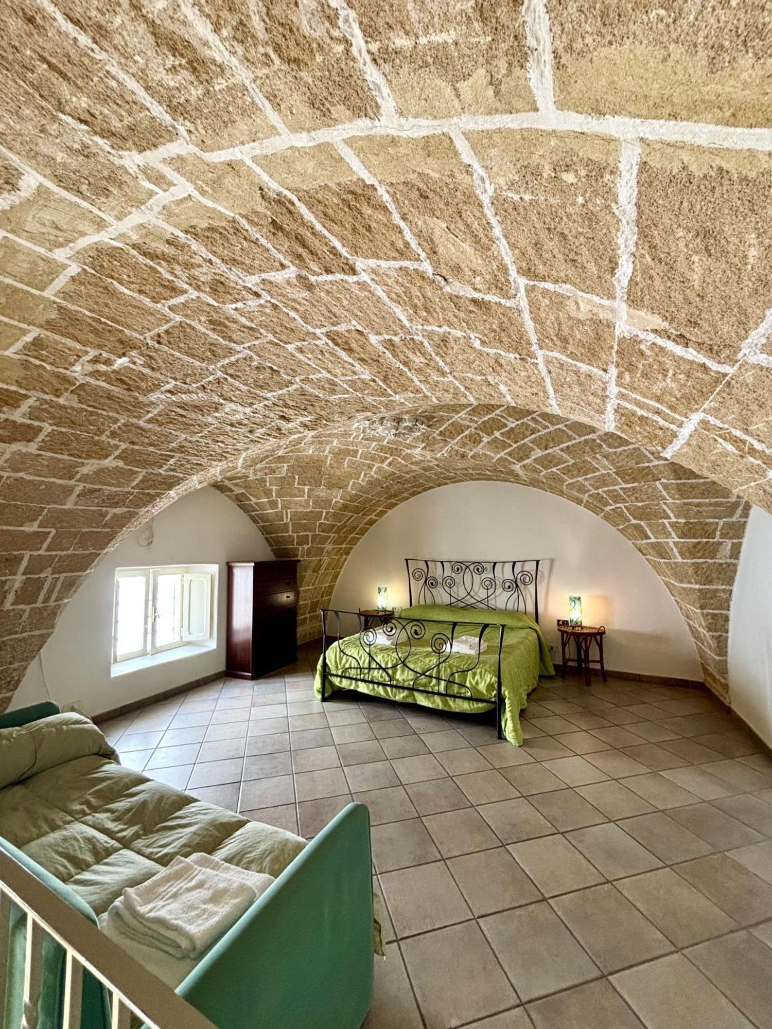 Kallistos Suites & Apartments Gallipoli Exterior photo